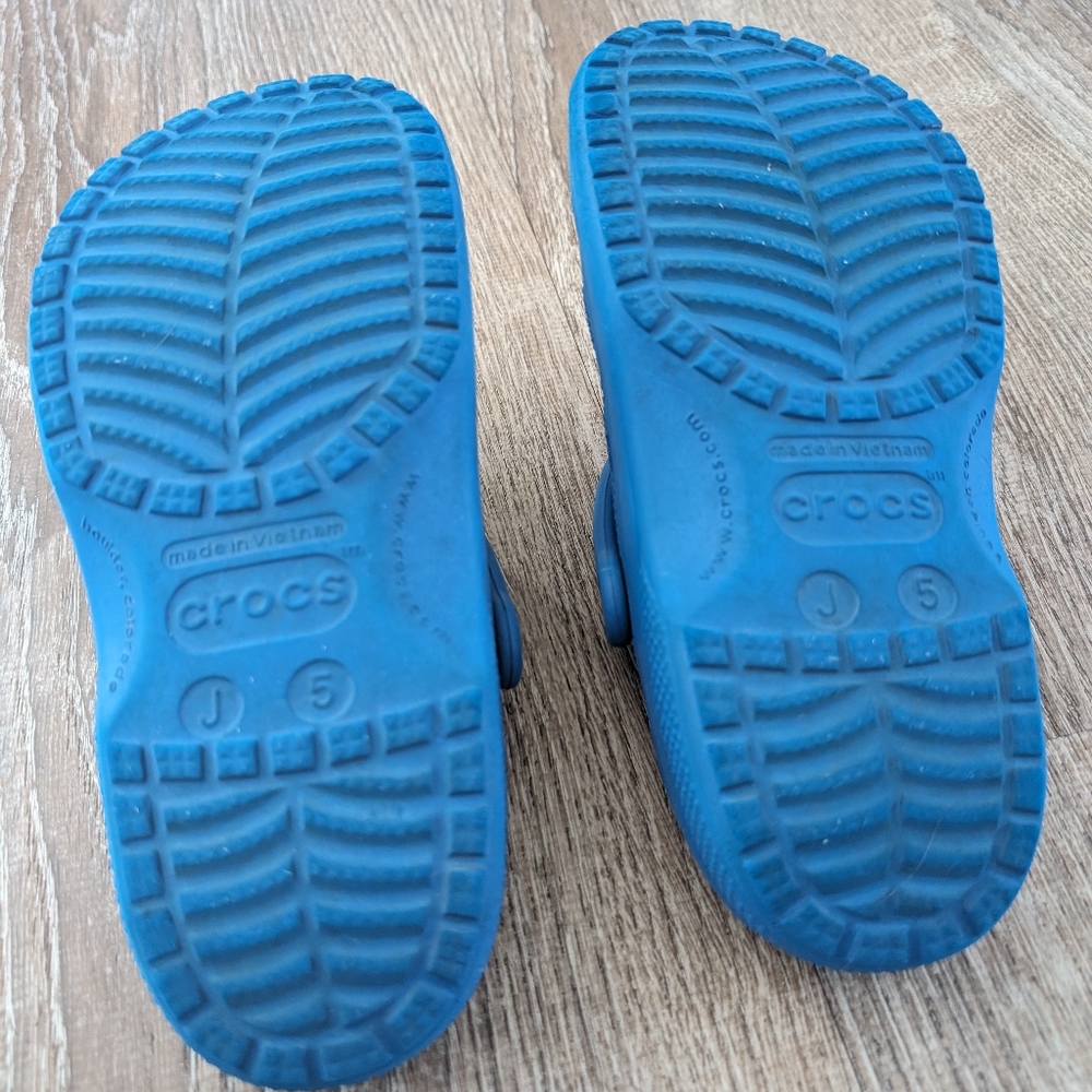 Crocs - Picture 3 of 4